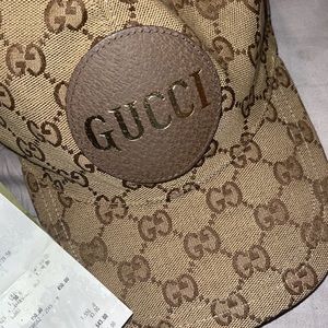 Gucci hat with receipt to show its REAL